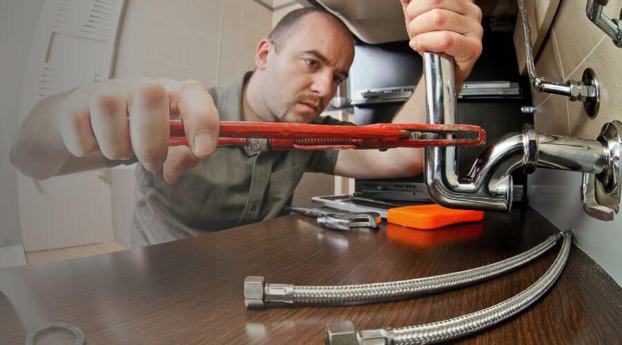 Expert burst pipe repair services in Rosendale, WI